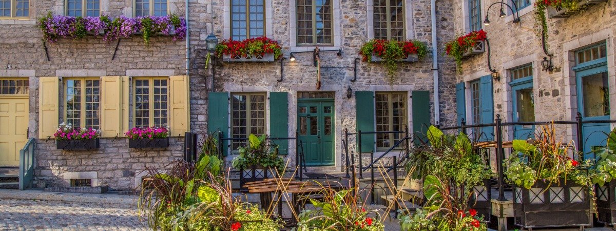 5 Perfect Autumn Destinations Petit Champlain District